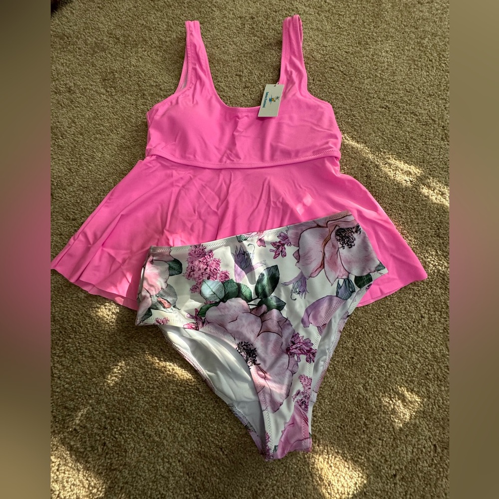 Beachside 2 piece Tankini. Brand new, size medium